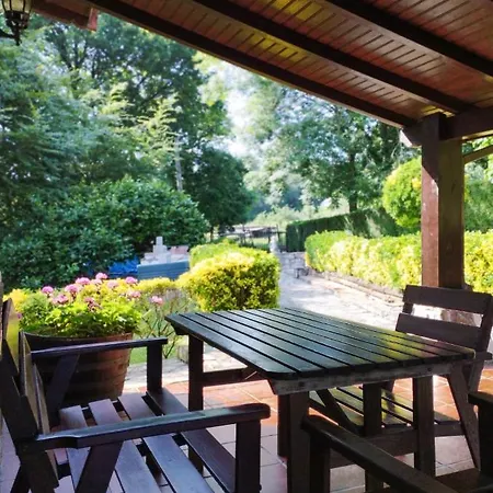 Basoeta Baserri-Santa Ana